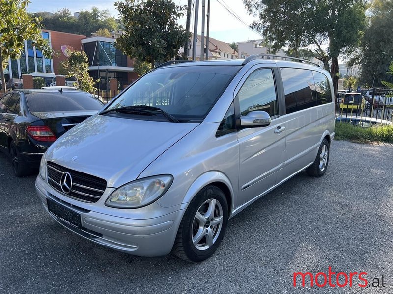 2006' Mercedes-Benz Viano photo #5