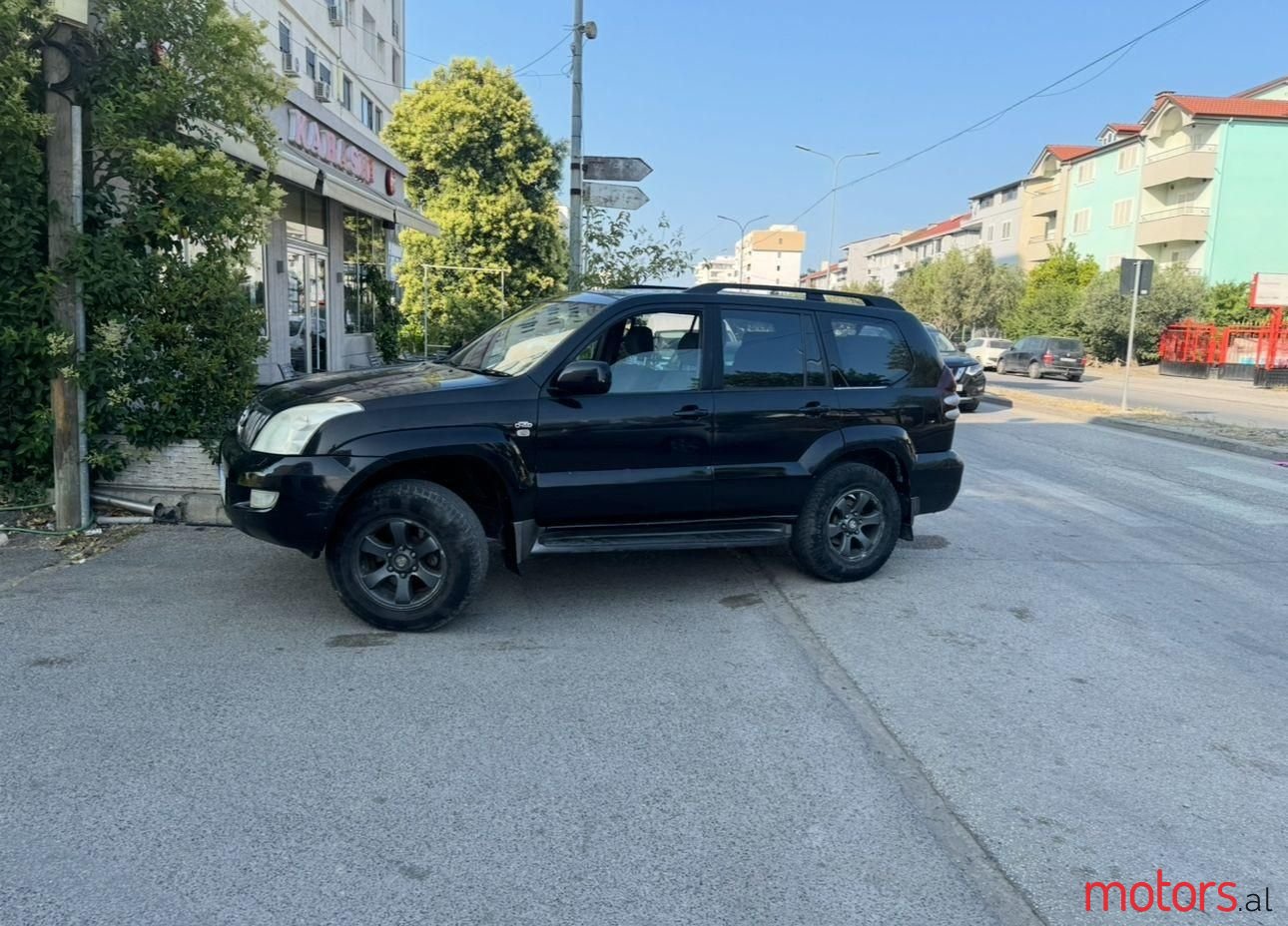 2004' Toyota Land Crusier photo #2