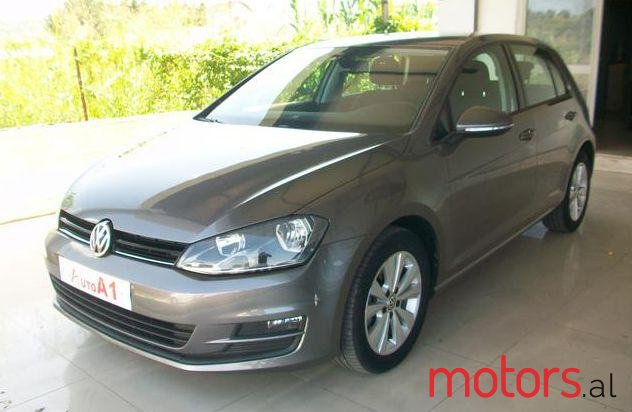 2013' Volkswagen Golf photo #1