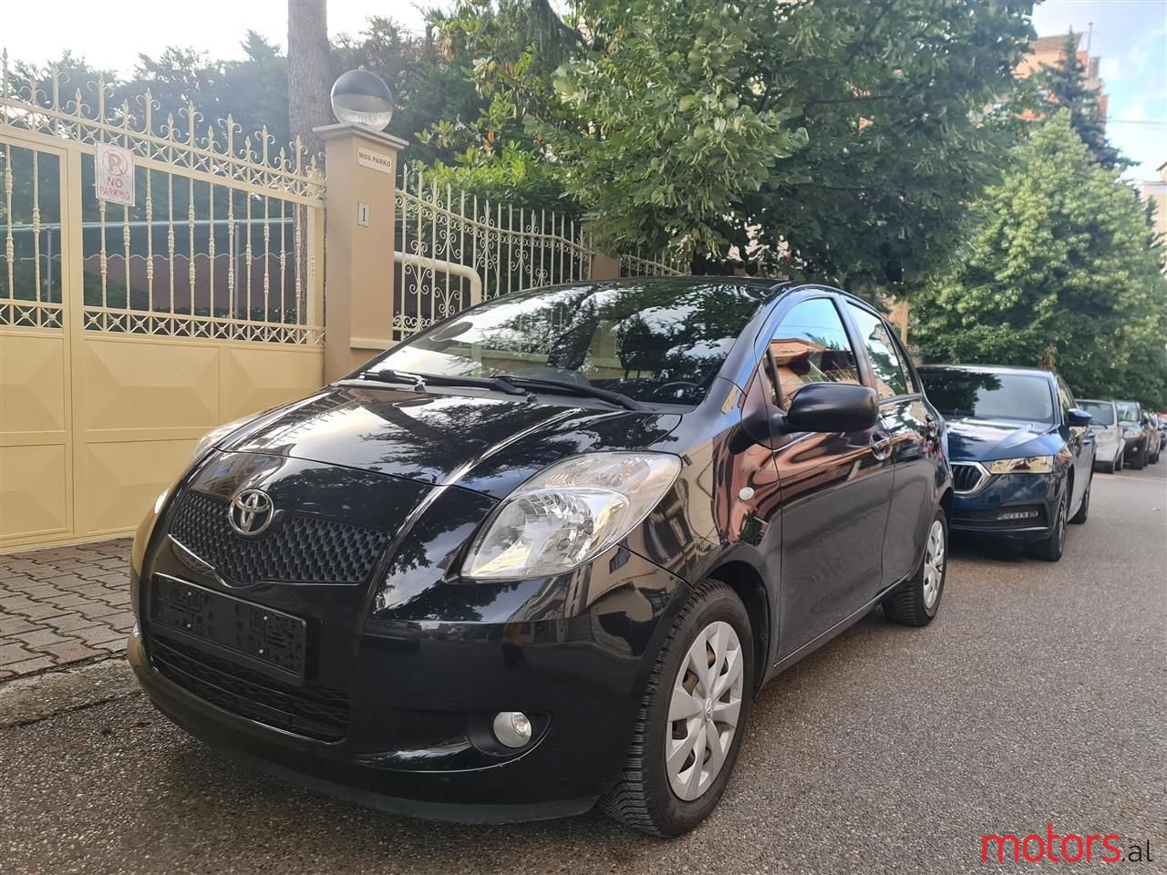 2006' Toyota Yaris photo #1