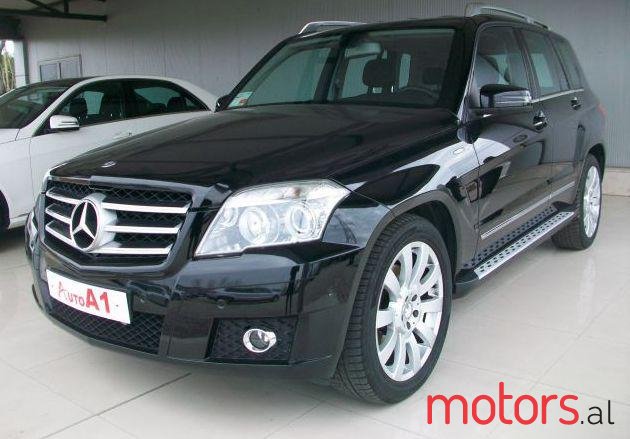 2009' Mercedes-Benz GLK-Class photo #2