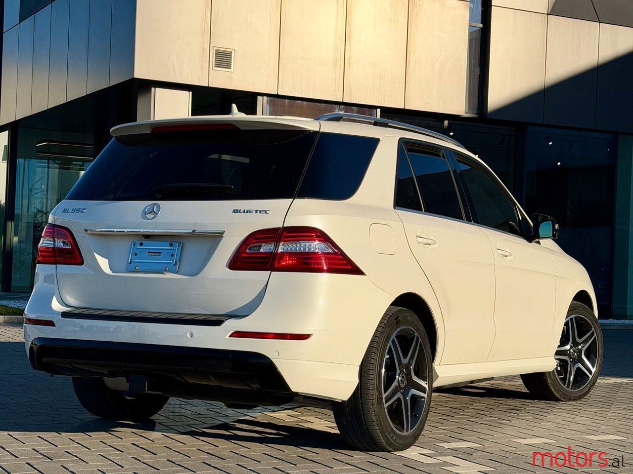 2012' Mercedes-Benz ML 350 photo #5
