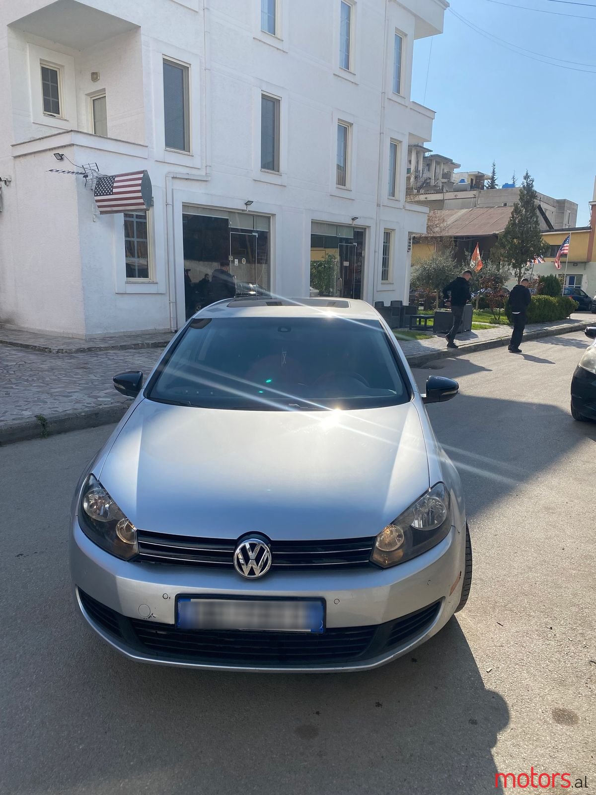 2010' Volkswagen Golf photo #3