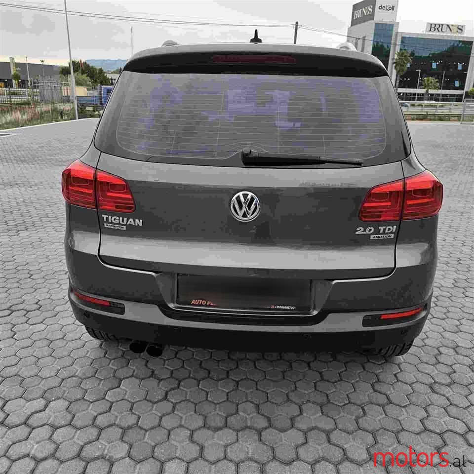 2013' Volkswagen Tiguan photo #4