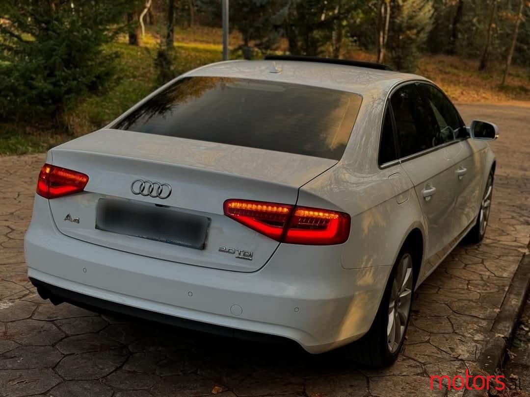 2013' Audi A4 photo #5