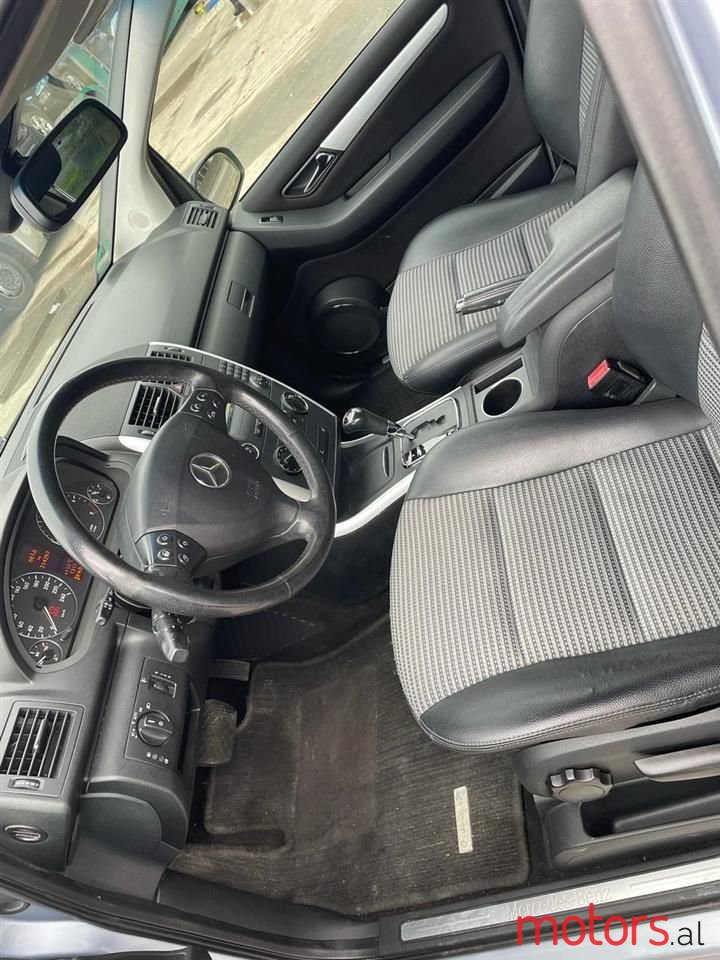 2007' Mercedes-Benz A 180 photo #6