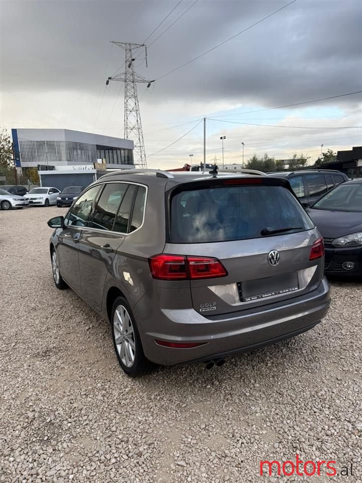 2014' Volkswagen Golf Sportvan photo #5