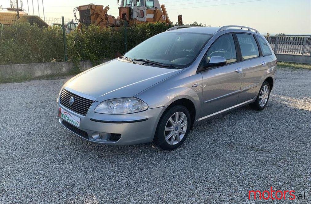 2006' Fiat Croma photo #1