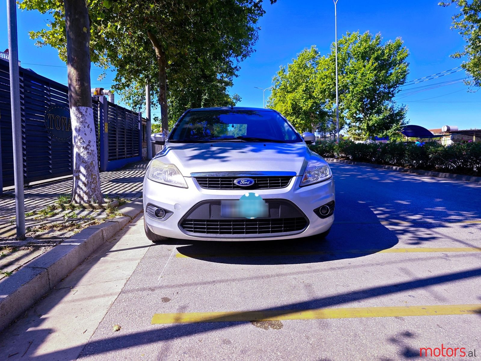 2009' Ford Focus photo #2