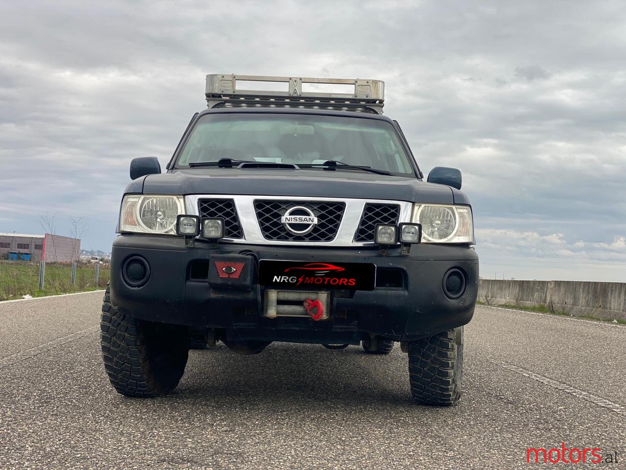 2009' Nissan Patrol photo #3