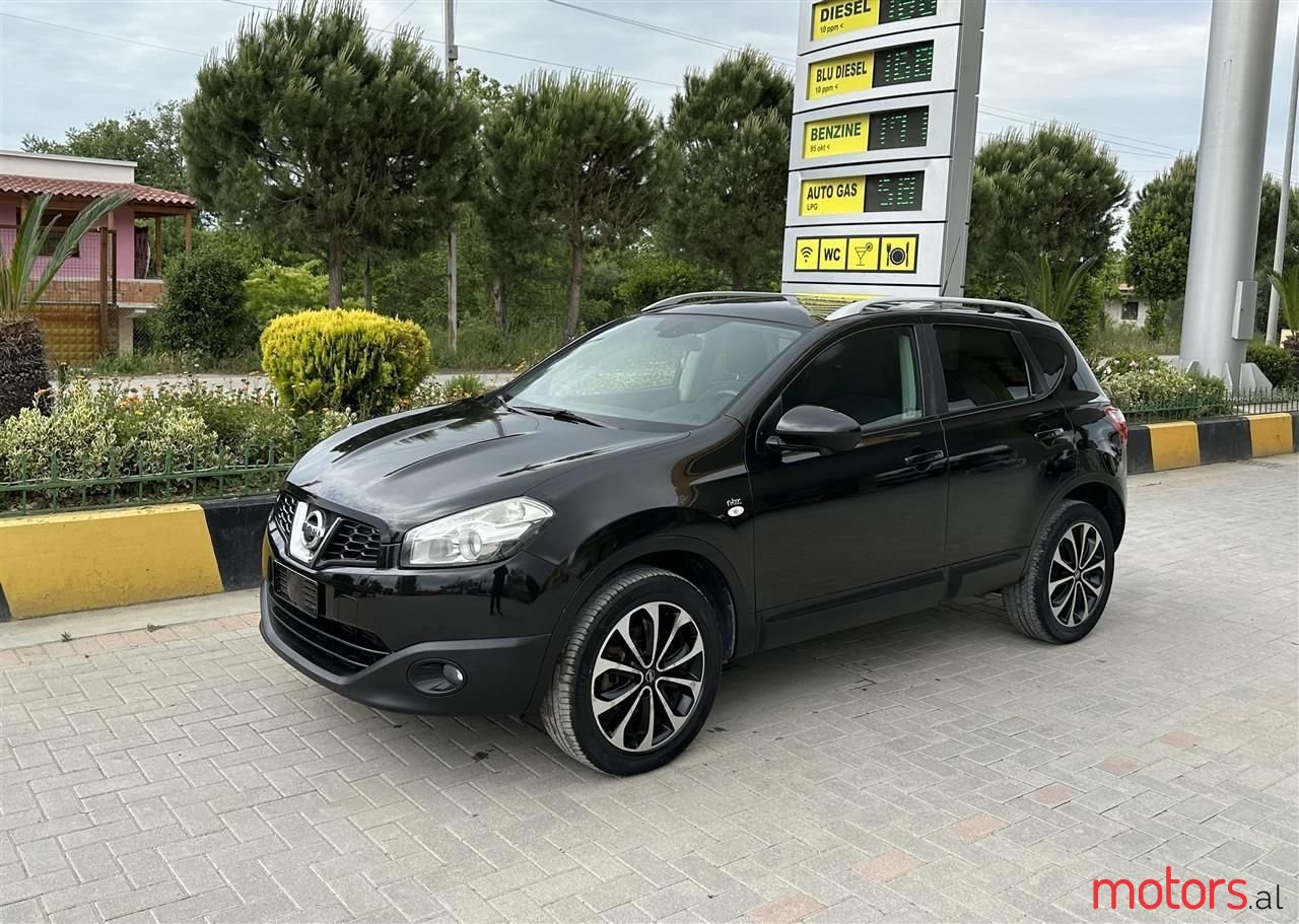 2012' Nissan Qashqai photo #1