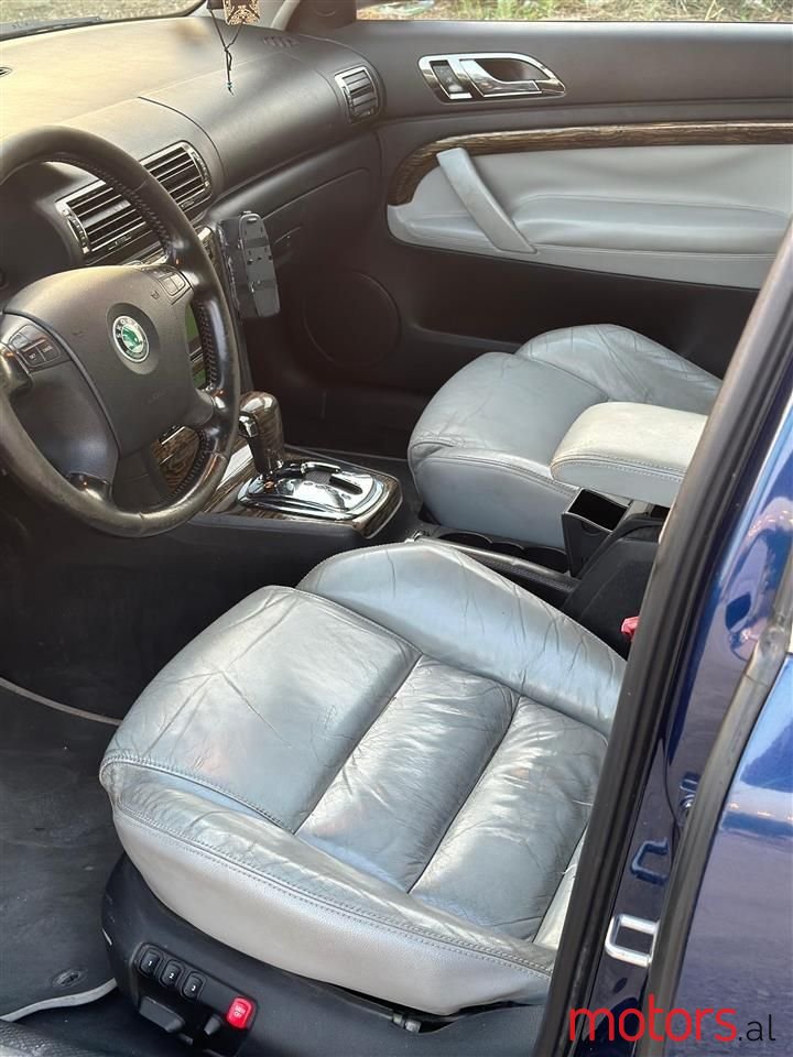 2007' Skoda Superb photo #1