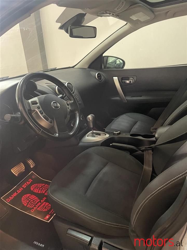 2013' Nissan Qashqai photo #2