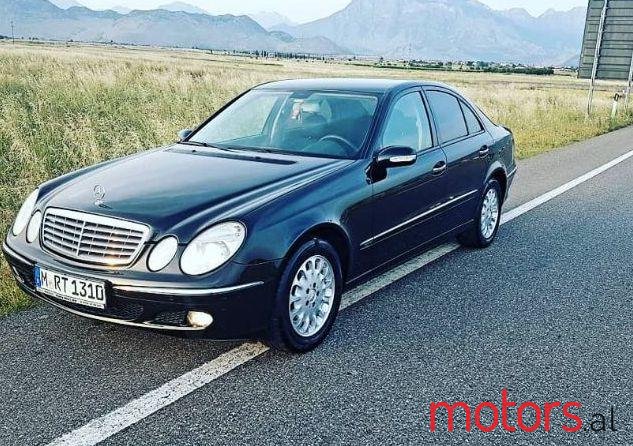 2005' Mercedes-Benz E-Class photo #1