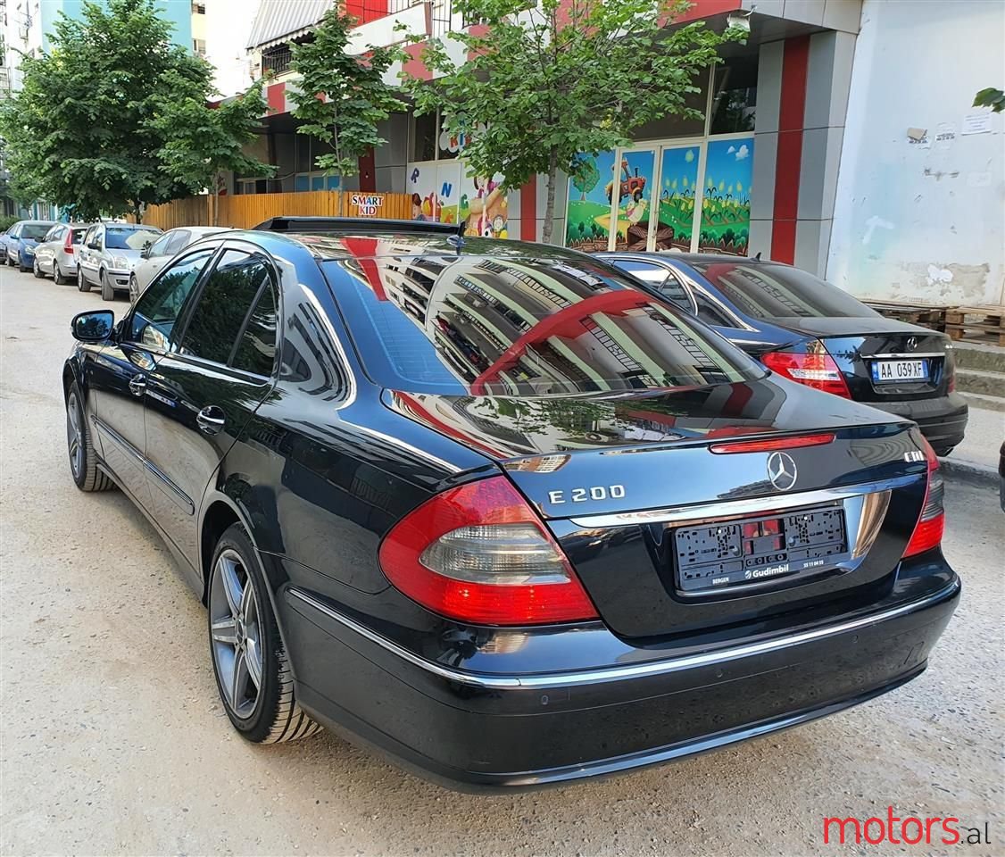 2007' Mercedes-Benz E 200 photo #4