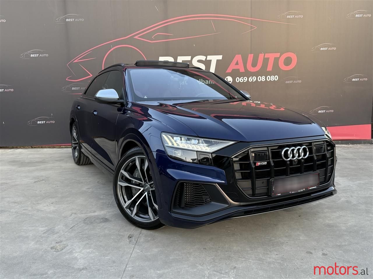 2021' Audi Q8 photo #1