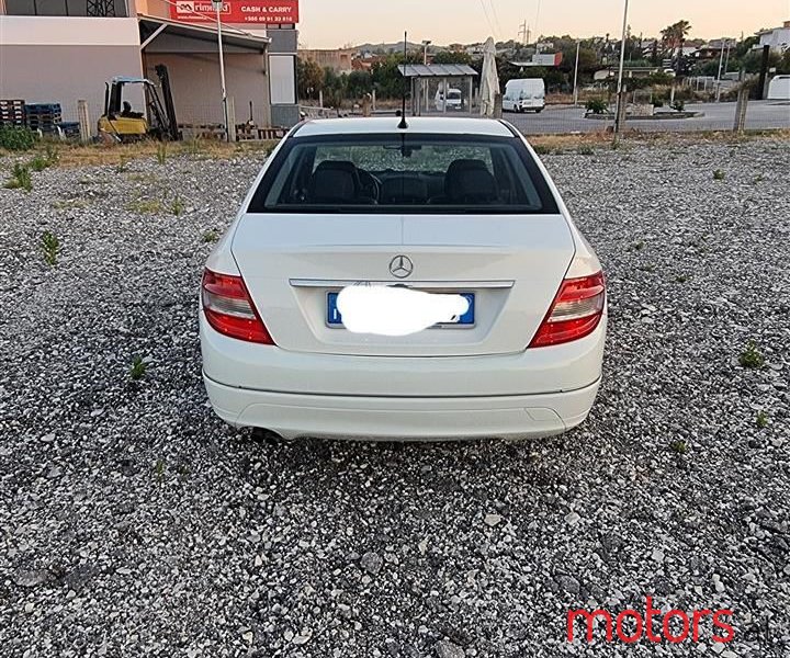 2010' Mercedes-Benz C 220 photo #4