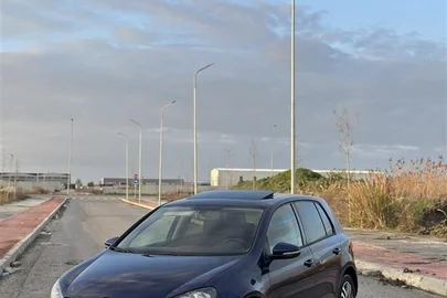 2012' Volkswagen Golf