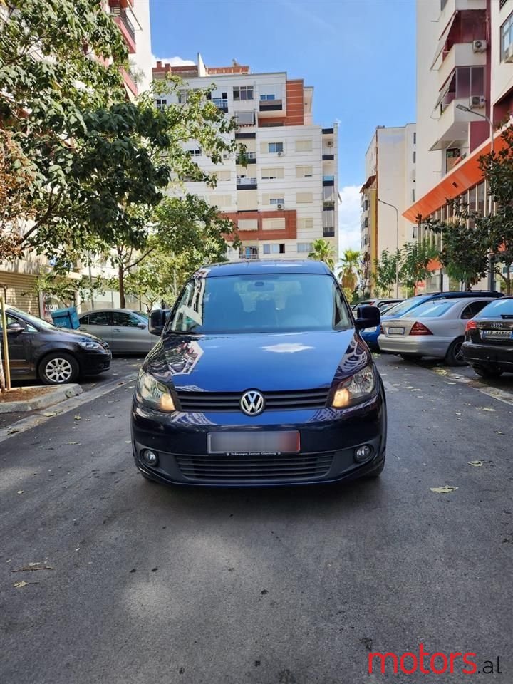 2012' Volkswagen Caddy photo #2