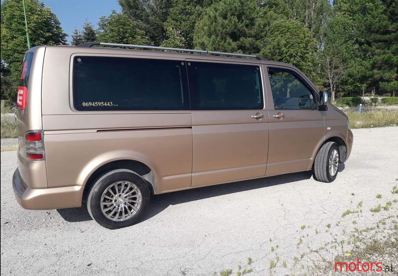 2006' Volkswagen T5 Caravelle photo #1