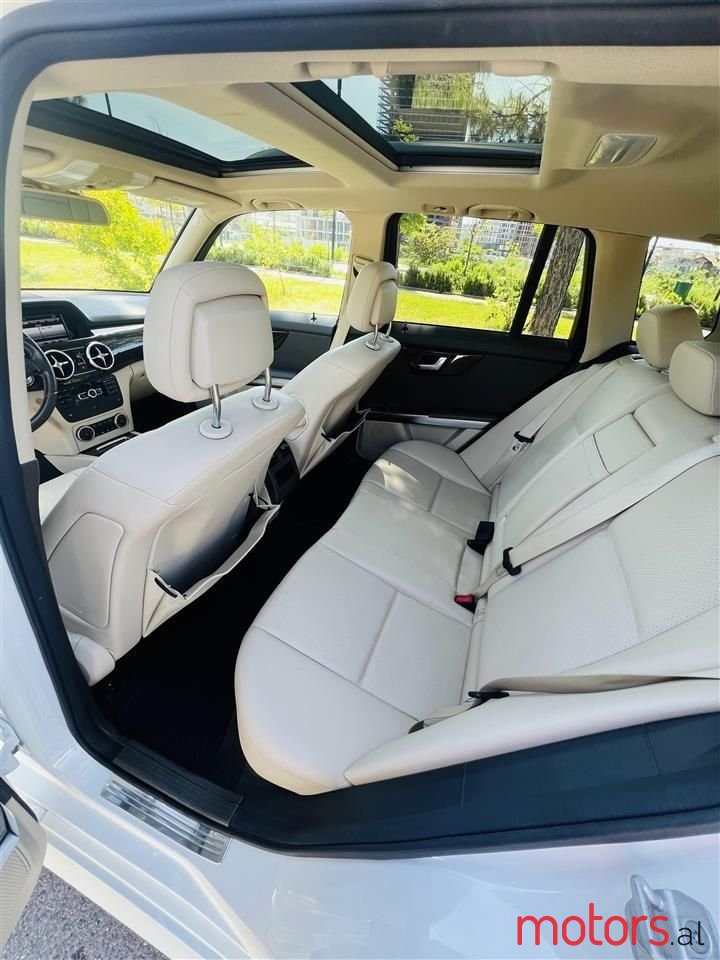 2013' Mercedes-Benz GLK 250 photo #5