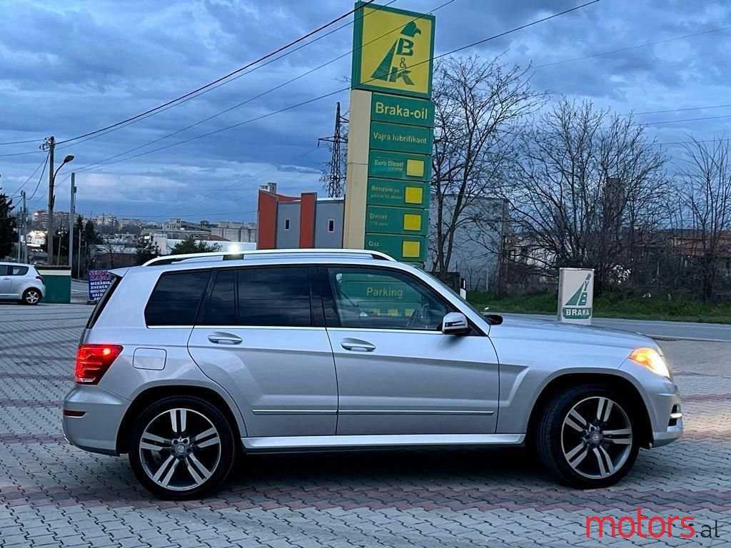 2013' Mercedes-Benz GLK 250 photo #3