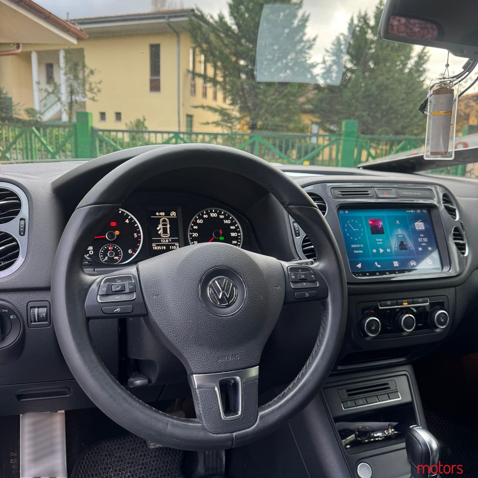 2014' Volkswagen Tiguan photo #6