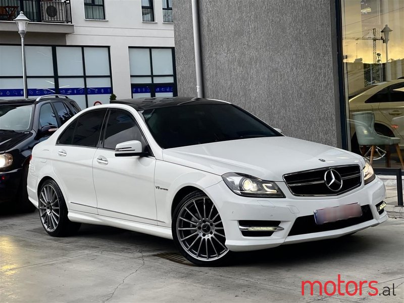 2012' Mercedes-Benz C 220 photo #2