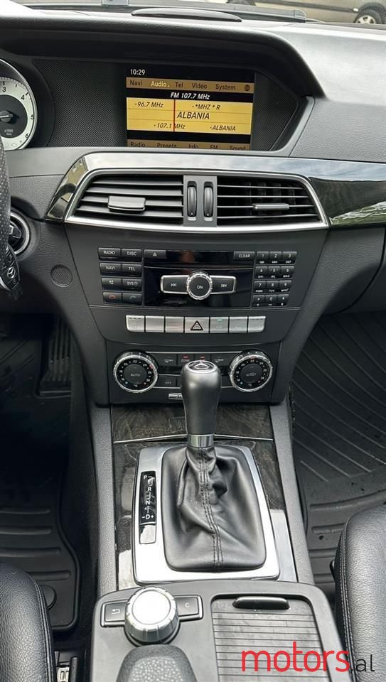 2012' Mercedes-Benz C 220 photo #5