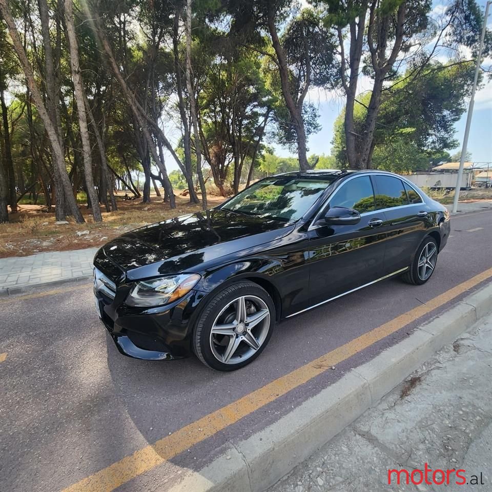 2016' Mercedes-Benz C 300 photo #1