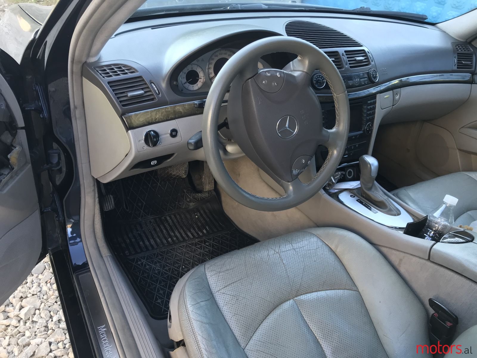 2003' Mercedes-Benz E-Class photo #1