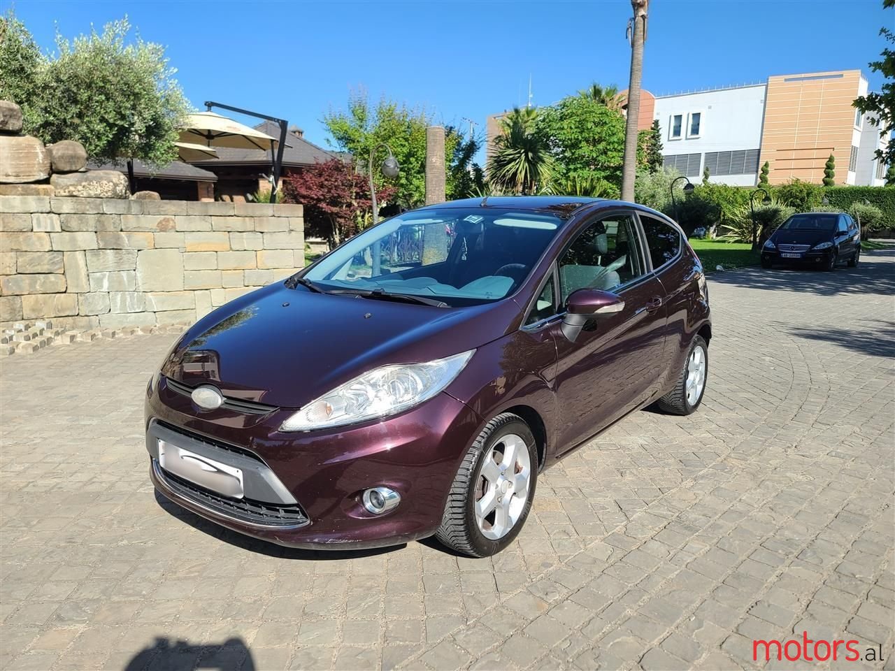 2010' Ford Fiesta photo #3