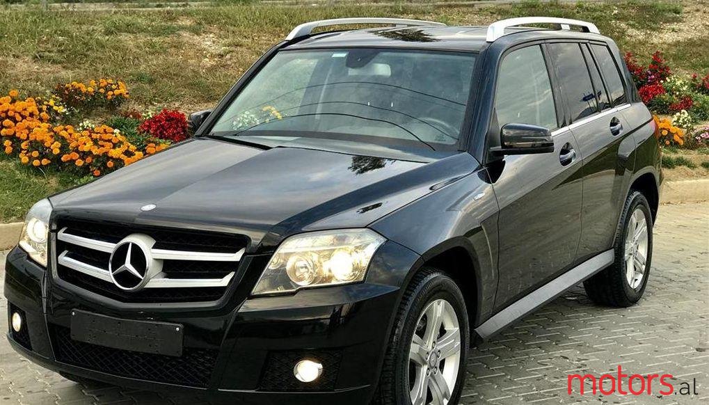 2009' Mercedes-Benz GLK 220 photo #1