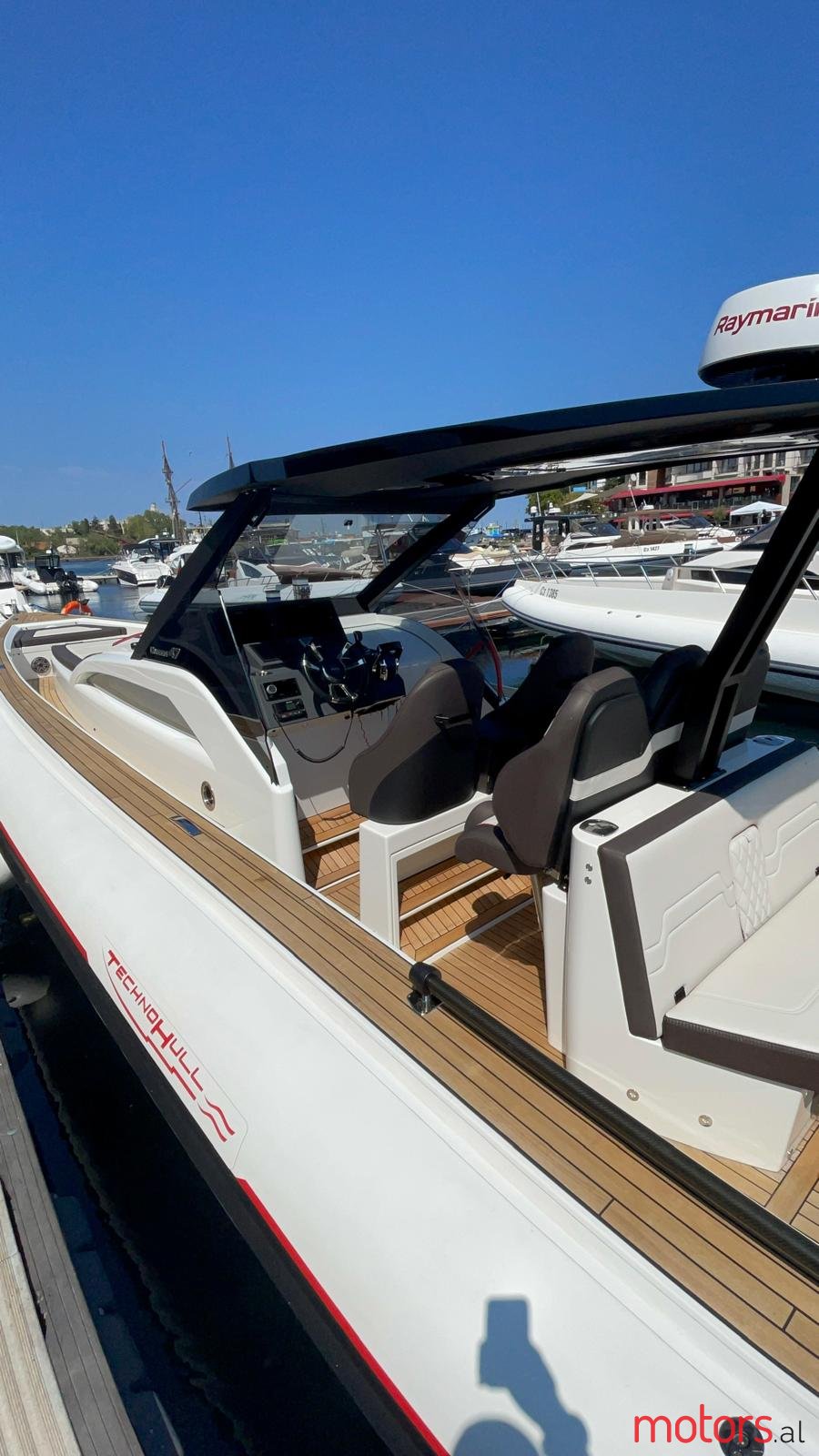 2021' Technohull photo #6