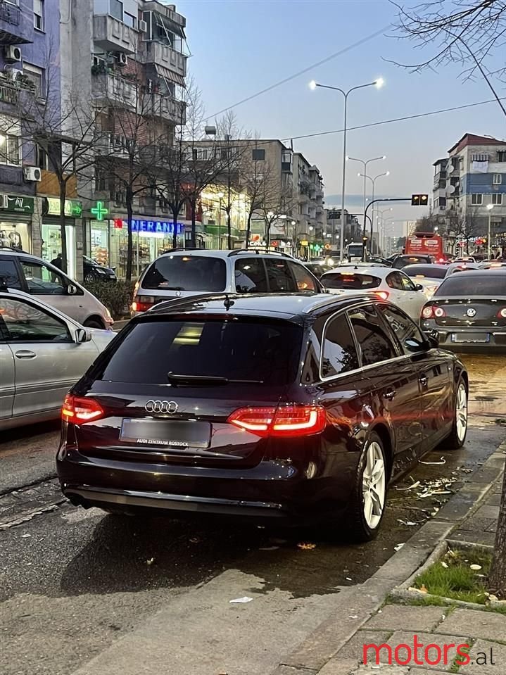 2013' Audi A4 photo #4