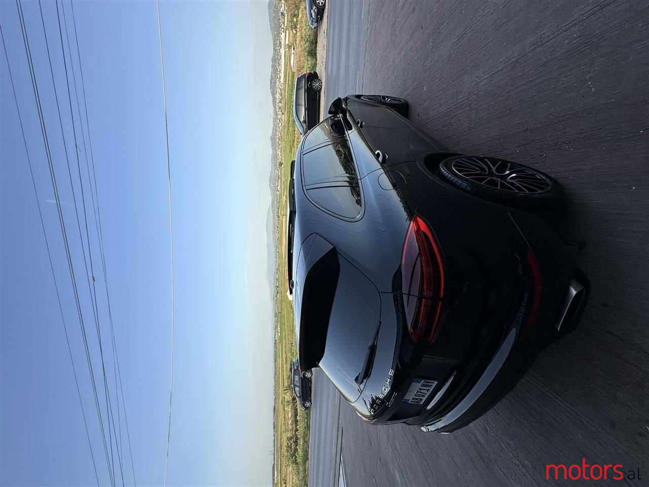 2016' Porsche Cayenne photo #4