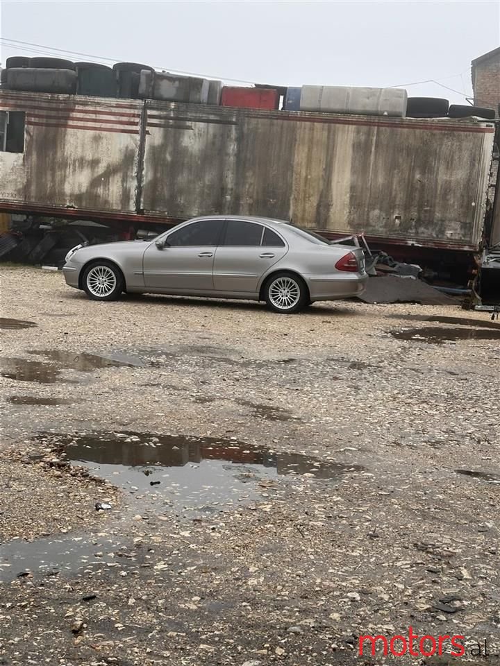 2004' Mercedes-Benz 270 photo #3