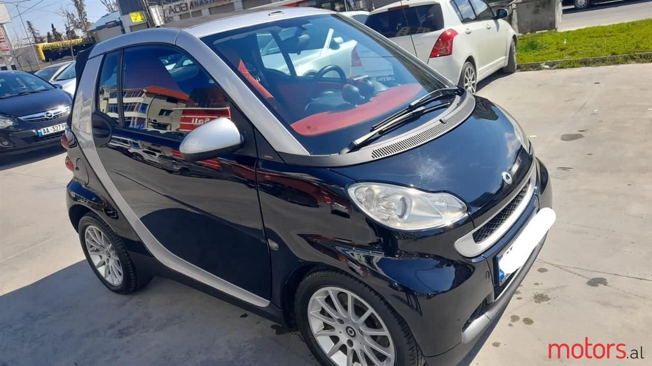 2009' Smart Fortwo photo #2