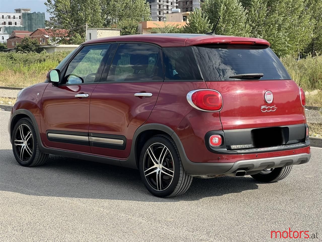 2014' Fiat 500L photo #4