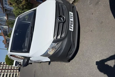 2017' Mercedes-Benz V 220