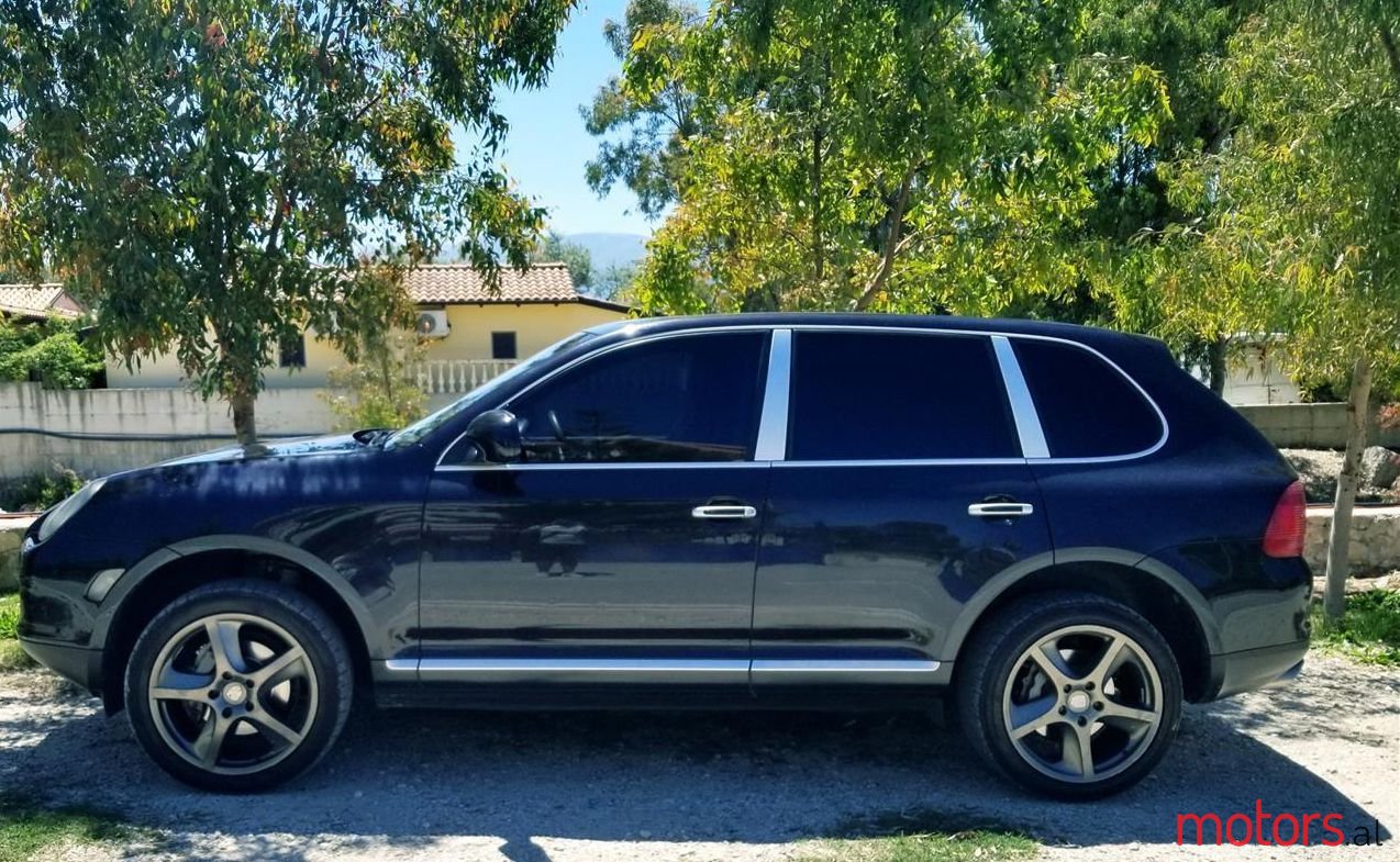 2006' Porsche Cayenne photo #1
