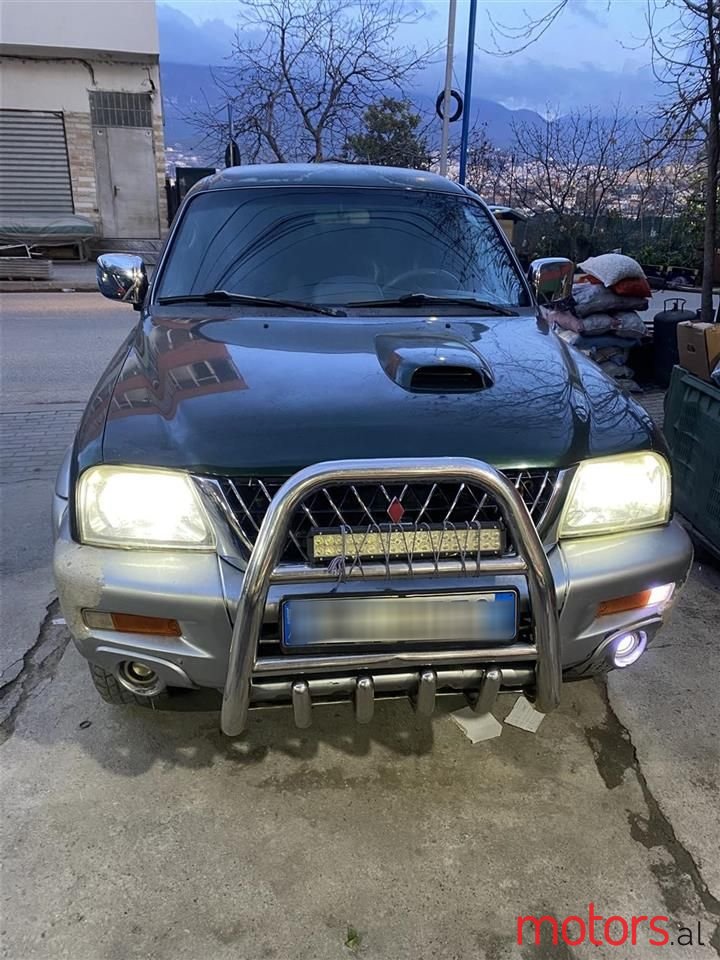 2003' Mitsubishi L200 photo #4