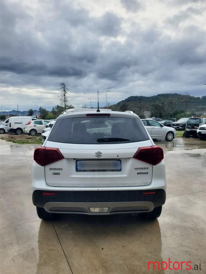 2022' Suzuki Vitara photo #4