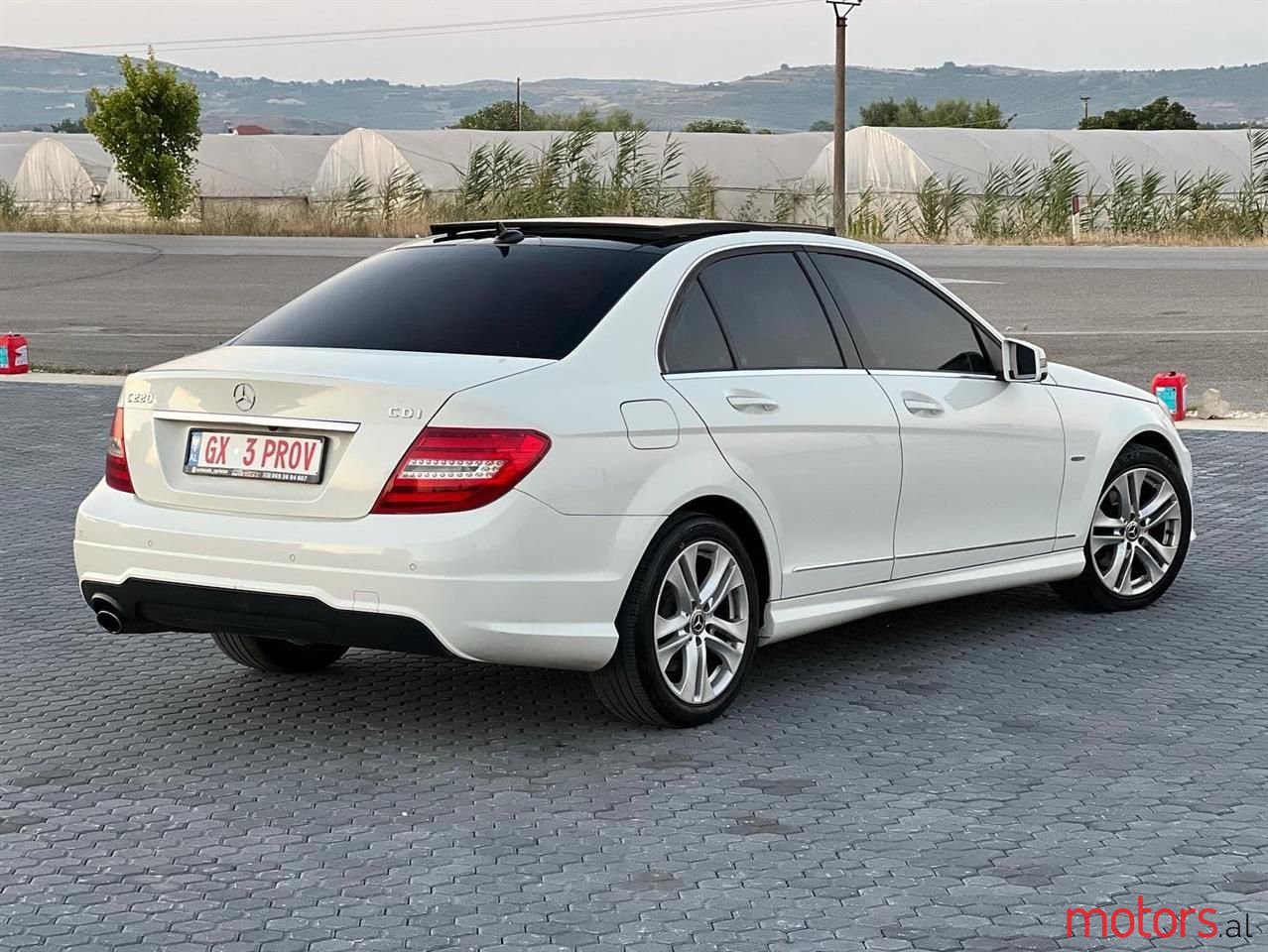 2012' Mercedes-Benz C 220 photo #3