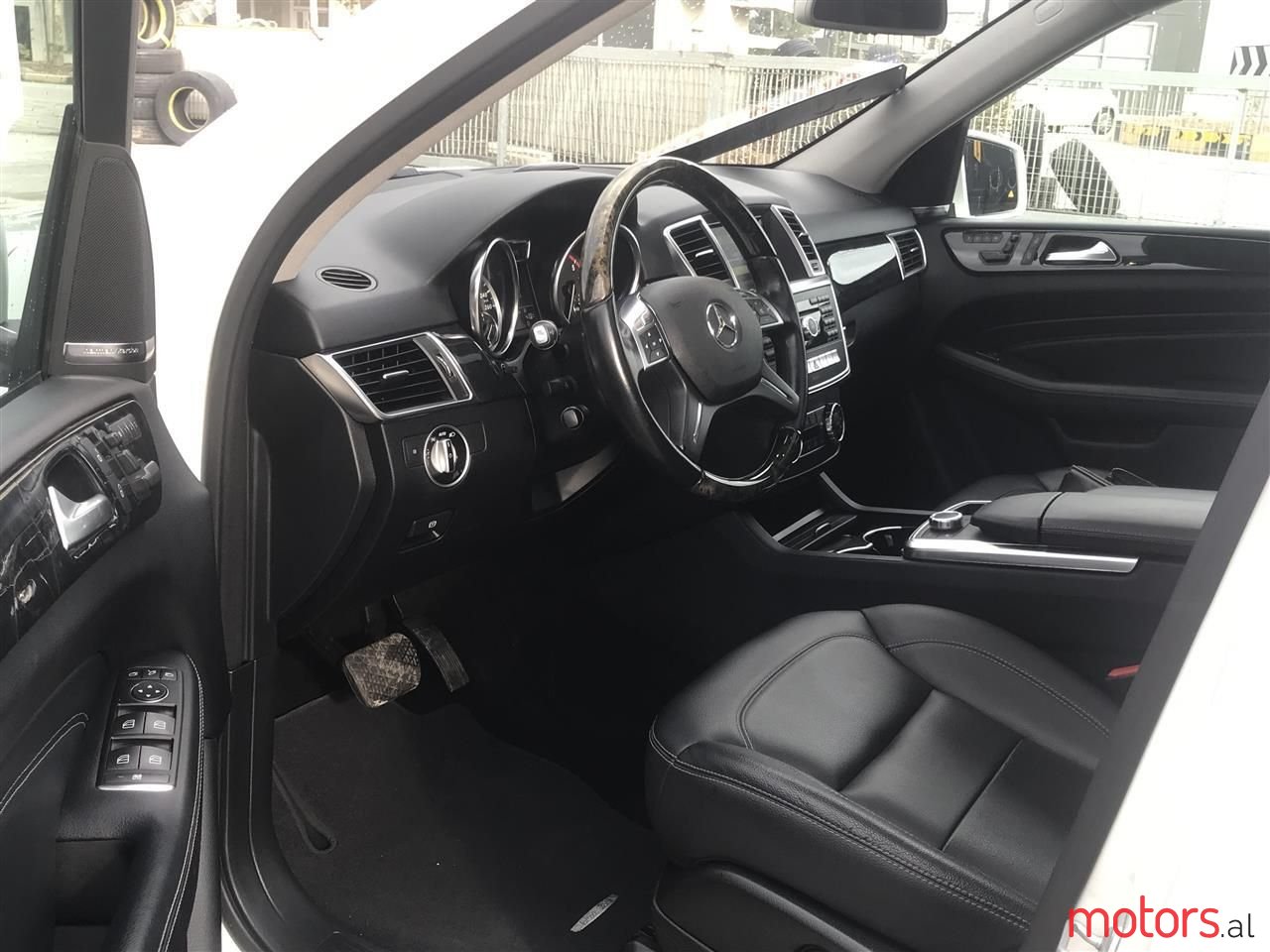 2012' Mercedes-Benz ML 350 photo #5