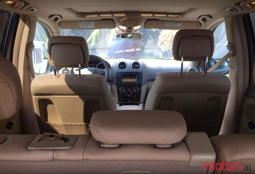 2009' Mercedes-Benz ML 320 photo #2