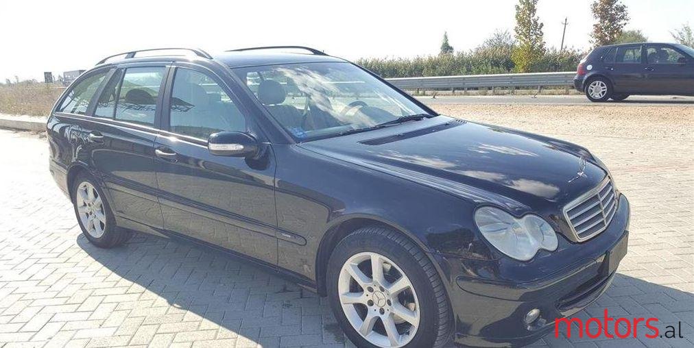2005' Mercedes-Benz C 200 photo #1