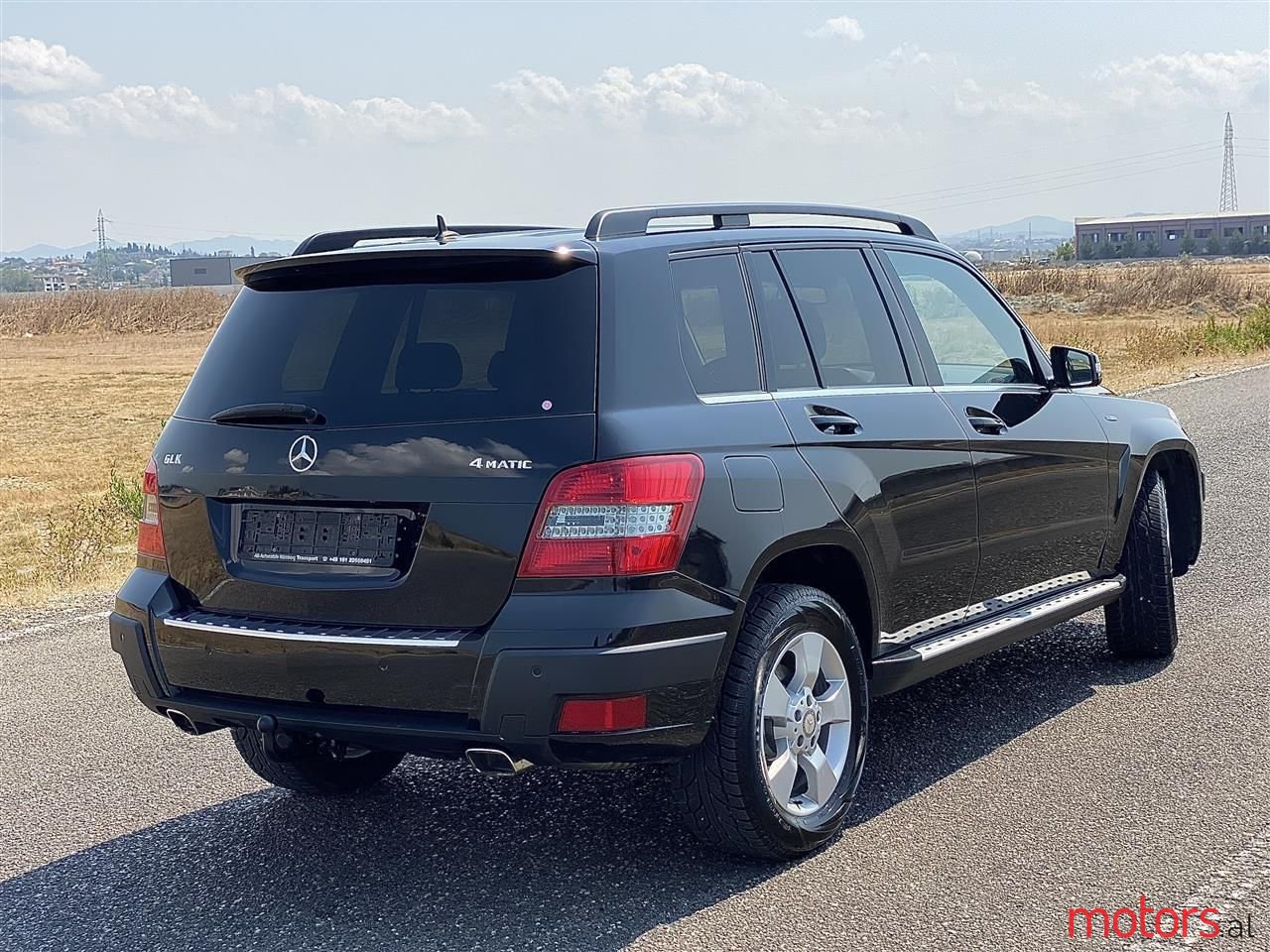 2009' Mercedes-Benz GLK 220 photo #2