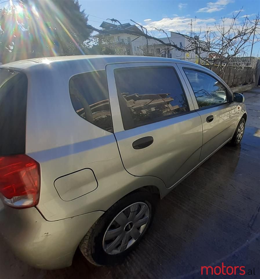 2004' Chevrolet Kalos photo #3