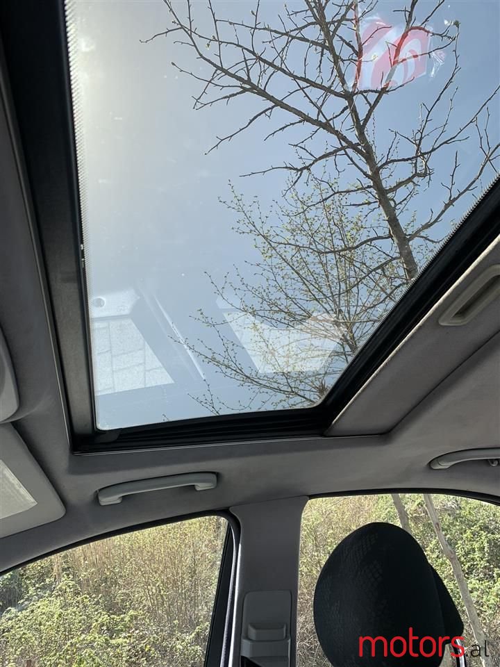 2001' Mercedes-Benz C 200 photo #5